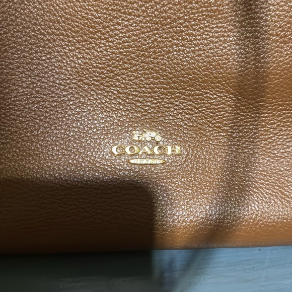 Coach Tan Leather Shoulder Bag - Picture 4 of 10